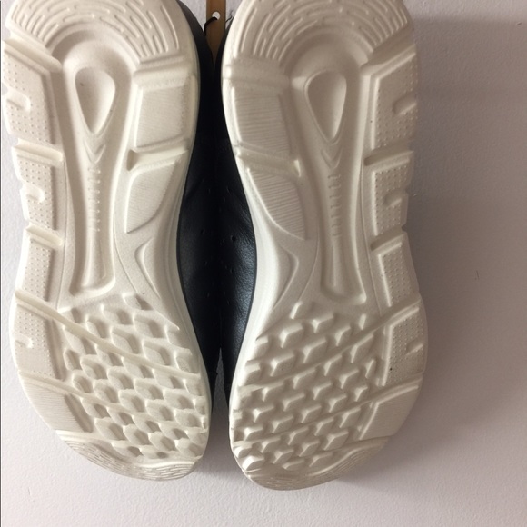 earth spirit tennis shoes